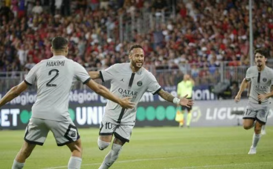 史诗级对决！孙颖莎决胜局连得6分逆转王曼昱 卫冕后躺地+激动落泪