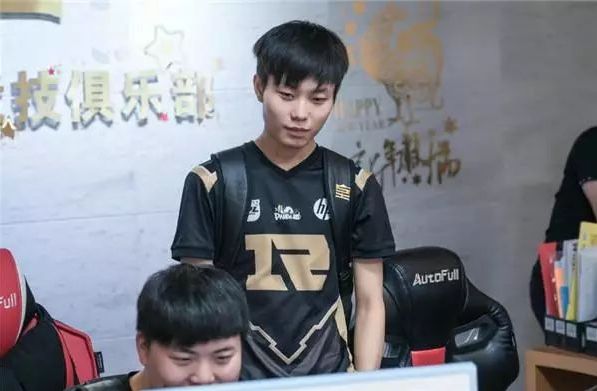 球队在进攻 球队在进攻